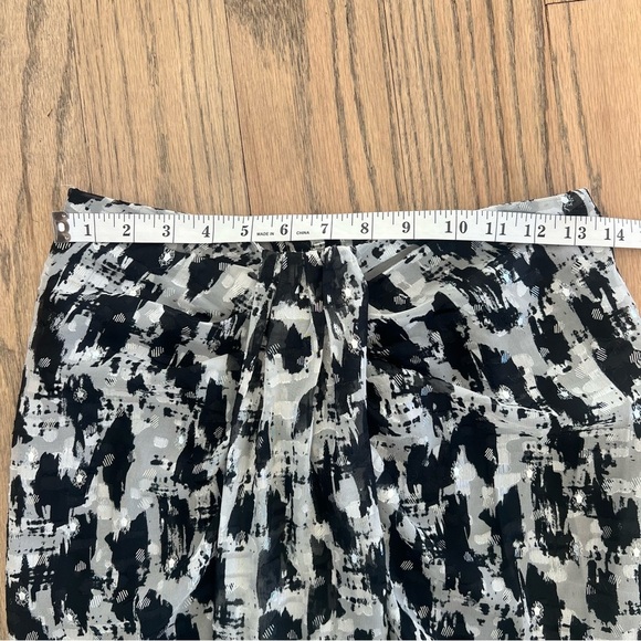 NWT Mango MNG Women’s Falda Floc Black and White Printed Midi Skirt Size Small - Picture 13 of 15